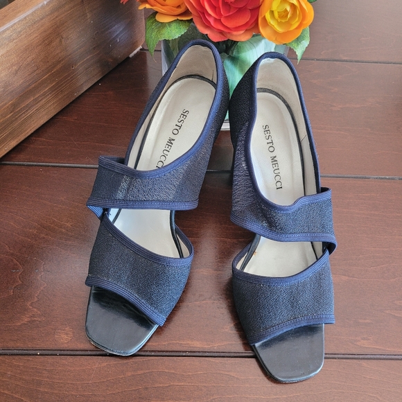 Sesto Meucci women's heels- size 8 M - Picture 2 of 4